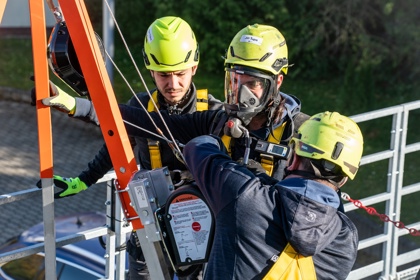 Kontrola dýchacího přístroje před vstupem do nedýchatelného prostředí