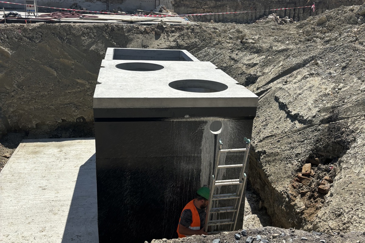 a prefabricated water tank